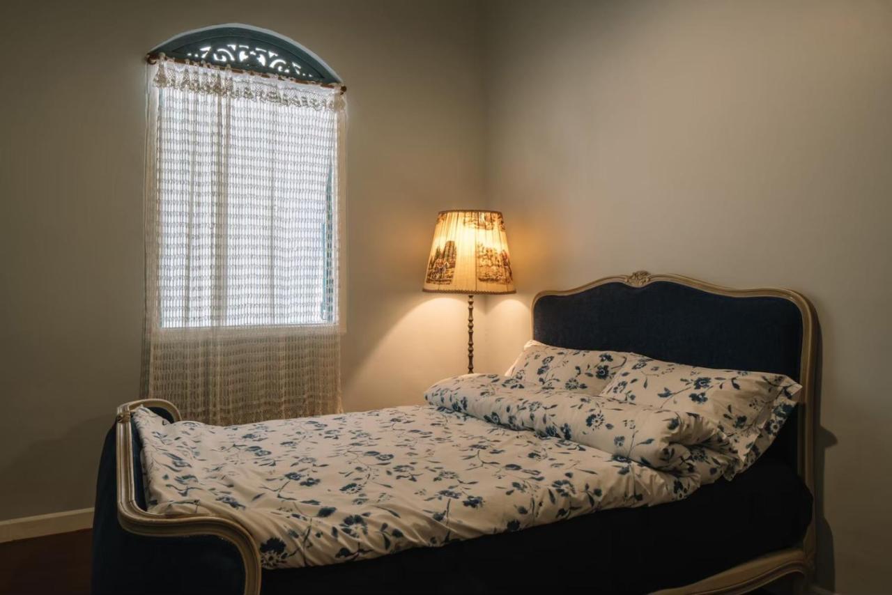 בנגקוק Lhong Yaowarat Hostel מראה חיצוני תמונה